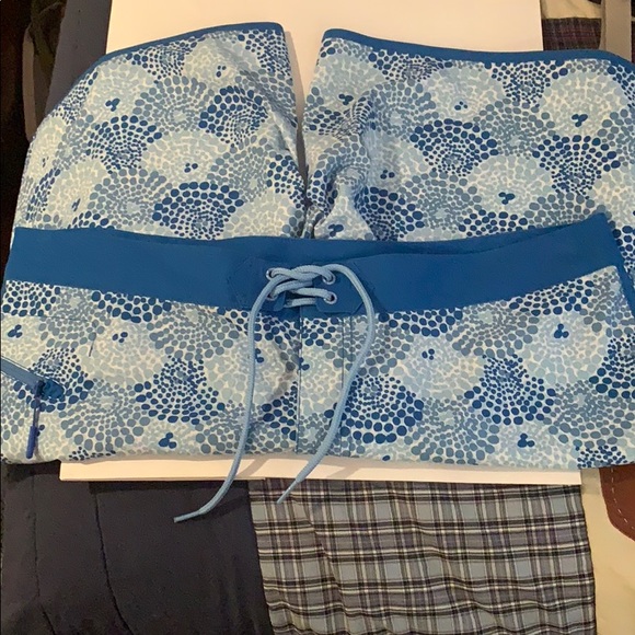 Vineyard Vines Performance Board Swim Shorts Trunk